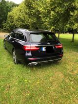 Mercedes-Benz E 400 4MATIC T AVANTGARDE Autom. AVANTGARDE - Mercedes-Benz E 400 von privat