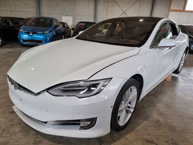 Tesla Model S  75D