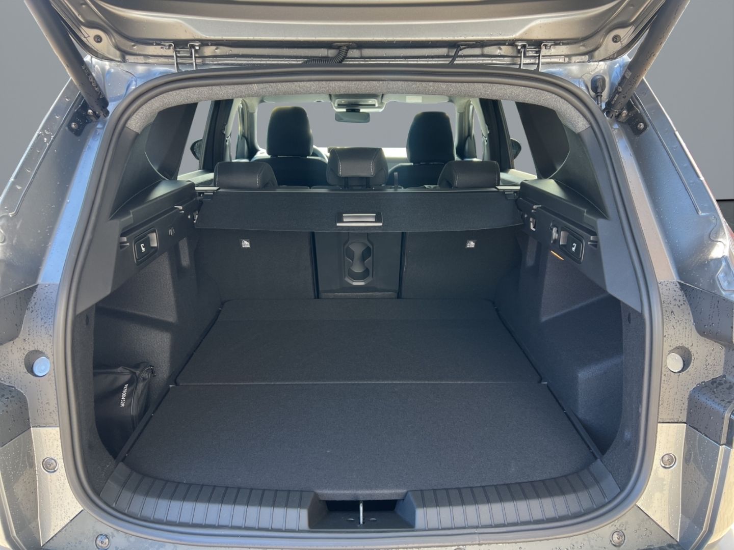 Fahrzeugabbildung Dacia Bigster Hybrid 155 Journey 1.8 E-TECH EU6e Navi