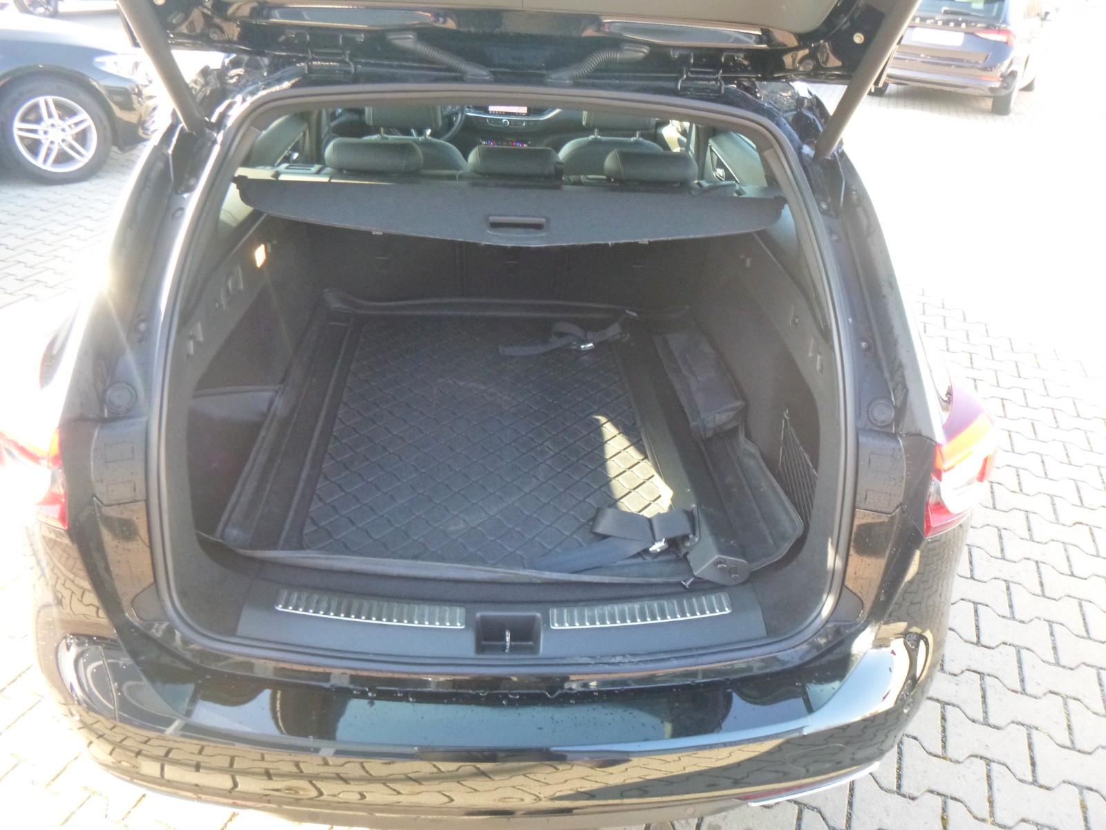 Opel Insignia B Sports Tourer  >AUT/AHK/KAM/LED/Leder