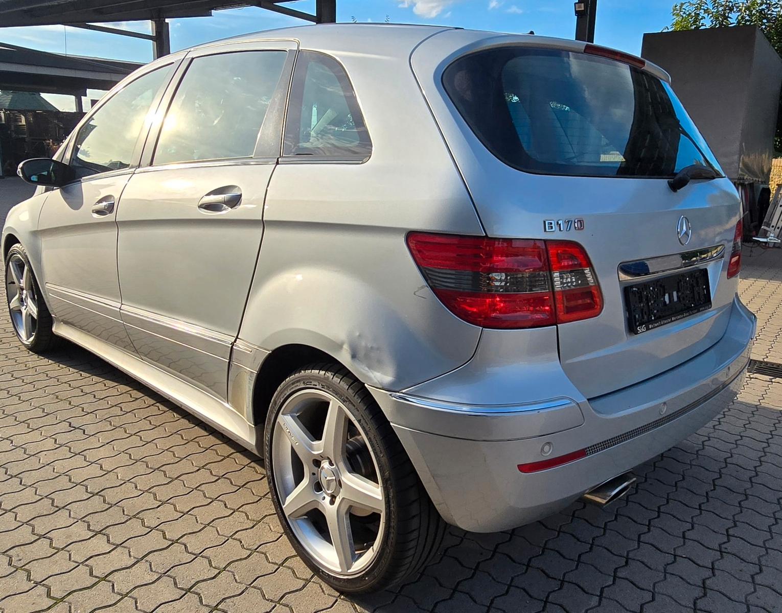 Mercedes-Benz B170 2005 — engine 1.699 cm³, 116 HP (85kW)