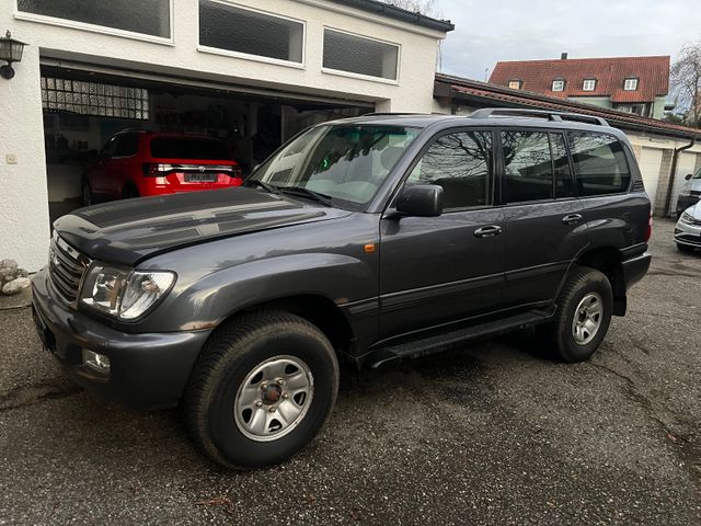 Toyota Land Cruiser 100 4,2 TD Executive 1. Hd Voll AHK