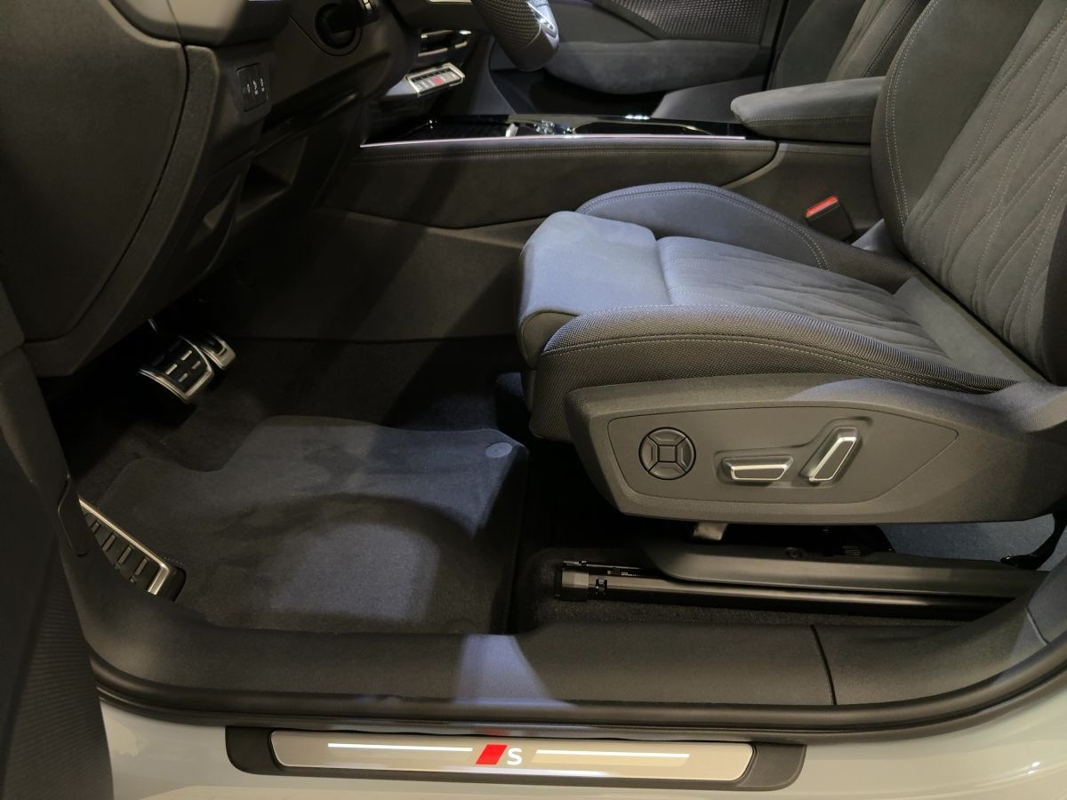Audi Q3 - Bild 18