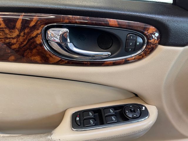 Jaguar XJ 2.7 D XJ6 Sovereign *Klima*Navi*PDC*Bluetooth