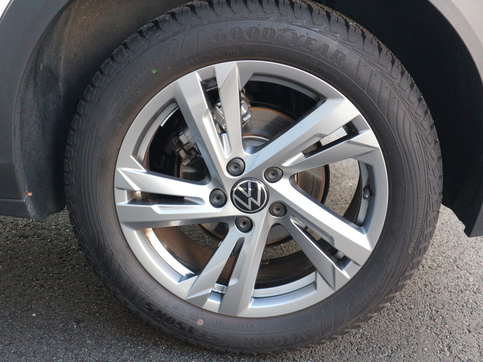 Volkswagen T-Roc - Bild 8
