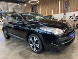 Renault Megane III Lim. 5-trg. BOSE Edition *NAVI*KLIMA* - Renault Megane mit Diesel-Antrieb: Limousine