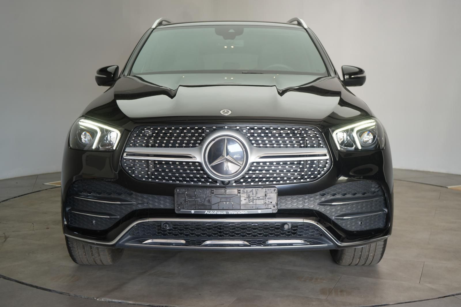 Mercedes-Benz GLE 350 e 4Matic 9G-Tronic AMG Line AHK/Burmeste imagem 3
