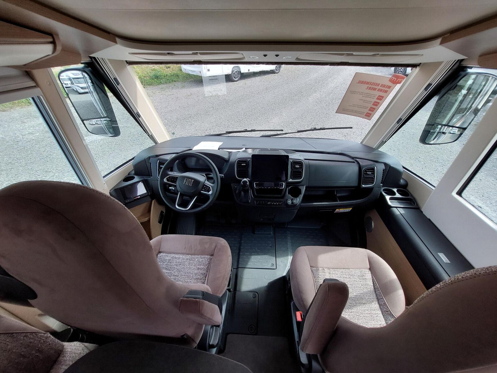 Fahrzeugabbildung Malibu I 460 KB LE comfort Automatik Markise AKTION