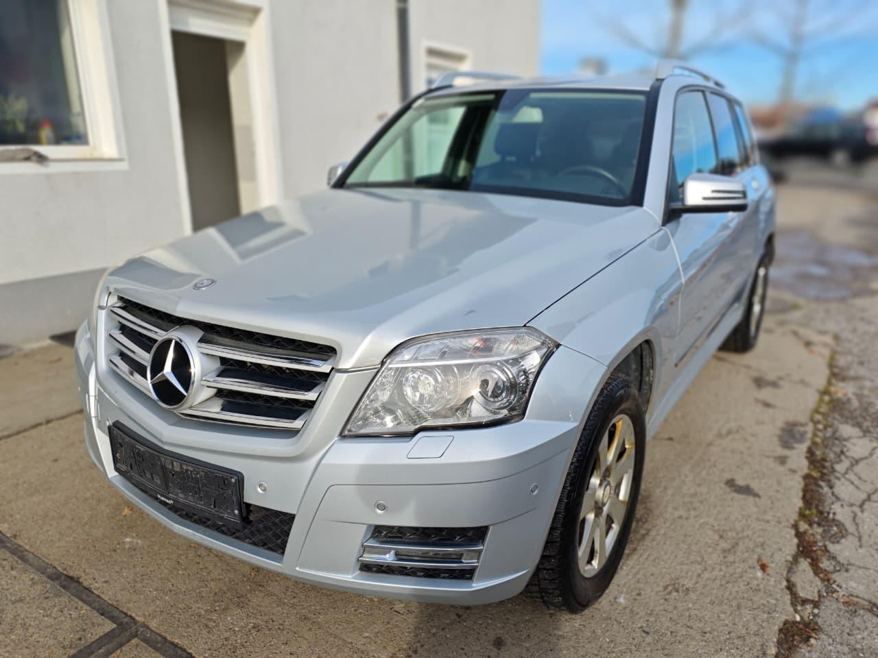 Mercedes-Benz GLK220 2010 — engine 2.143 cm³, 170 HP (125kW)