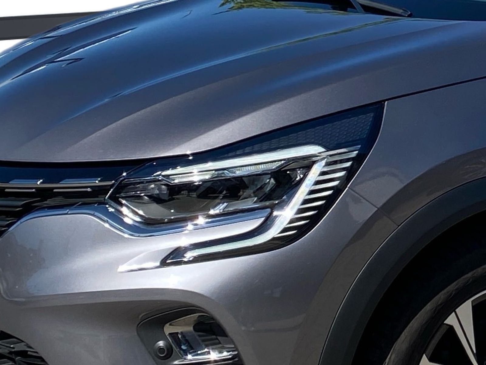 Fahrzeugabbildung Renault Captur 1.3 TCe 160 Autom. Mild-Hybrid Techno*GJR