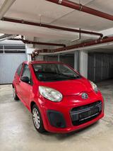Citroën C1 gepflegt, wenig KM, SCHECKHEFT. - Citroën C1 in Stuttgart