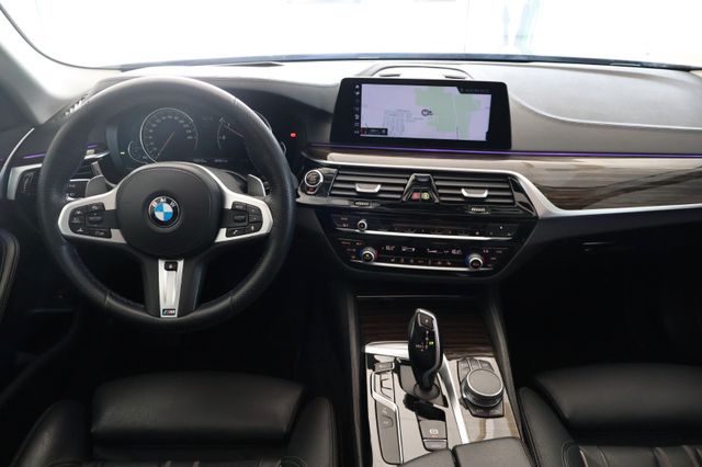 BMW 520d Touring Luxury Line Pano ACC HUD 360Kamera