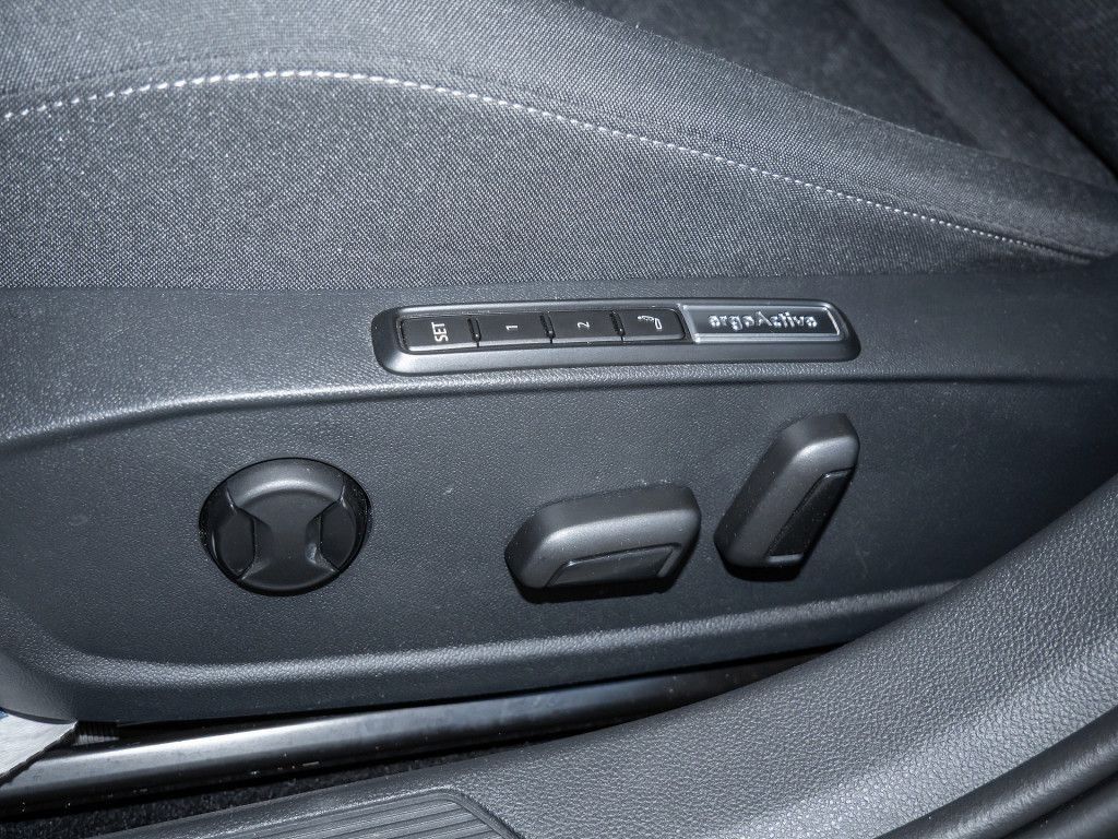 Volkswagen Golf - Bild 19