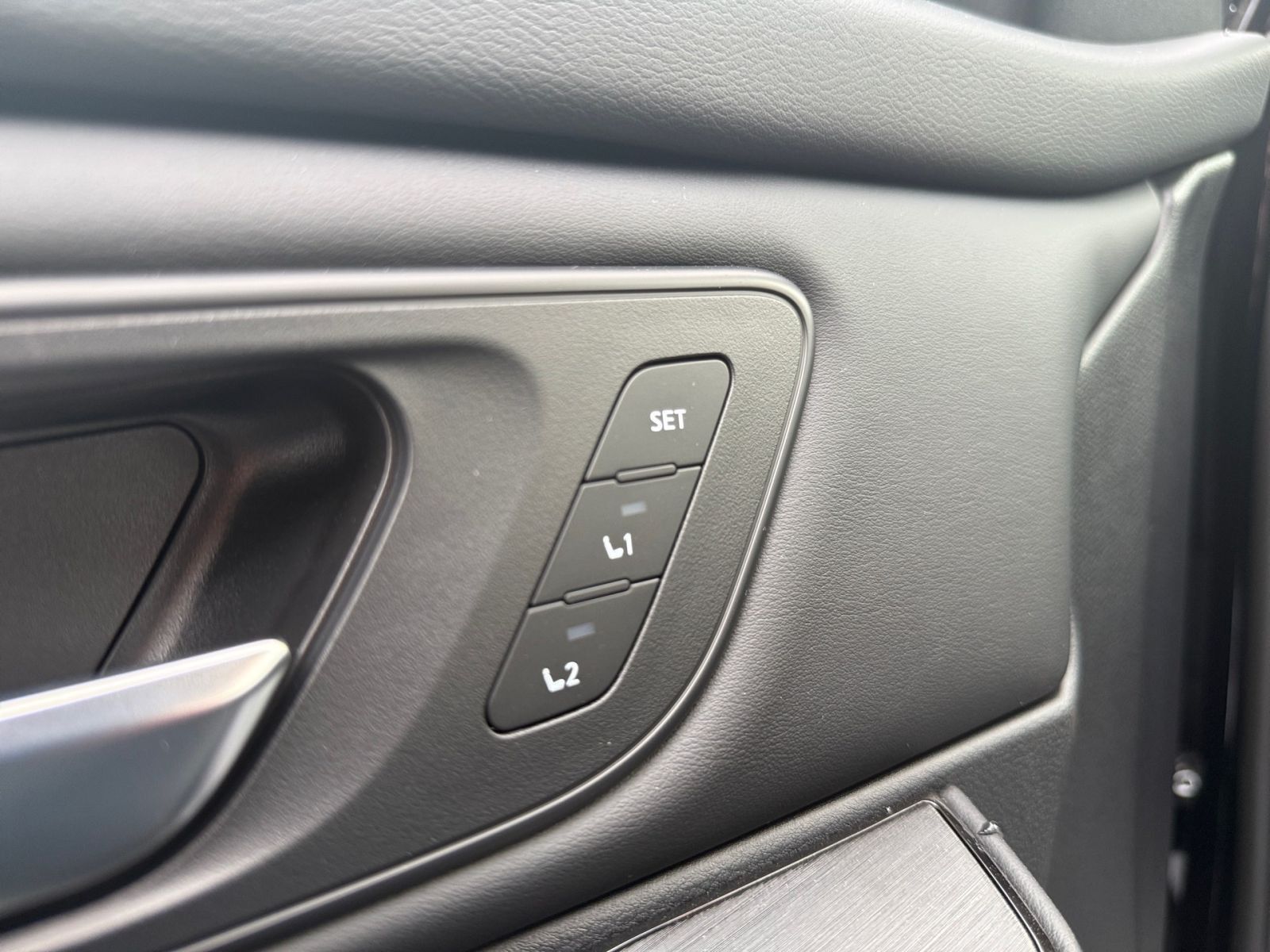 Fahrzeugabbildung Nissan X-Trail 1.5 VC-T e-Power N-Trek e-4orce *KAMERA*