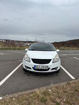 Opel Corsa D 1,4 16V Color Edition - Opel Corsa: 16v Edition