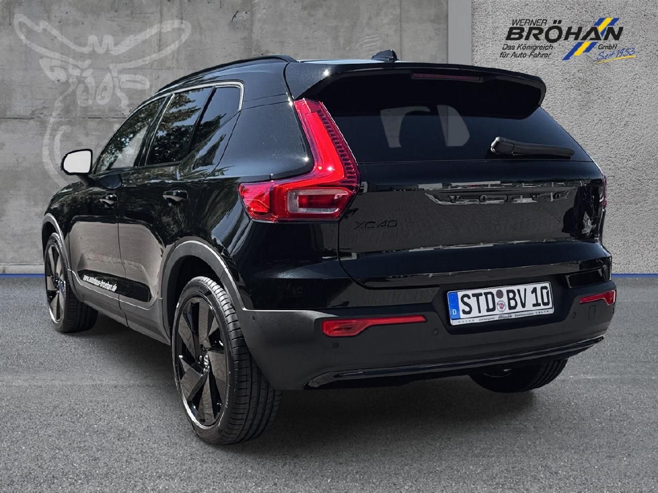 Fahrzeugabbildung Volvo XC40 B4B Ultra Black Edition 2WD