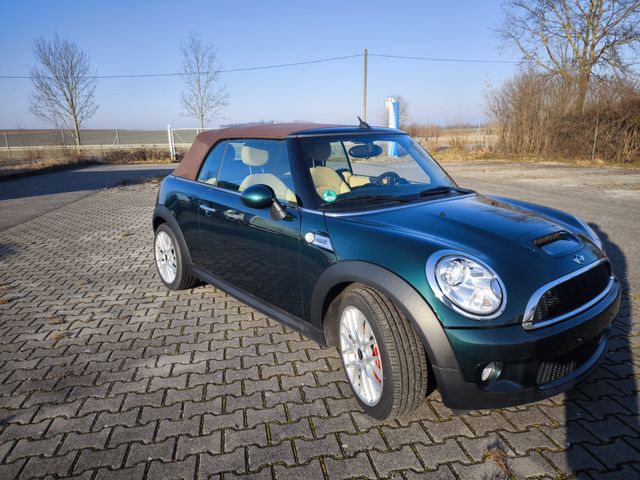 MINI JOHN_COOPER_WORKS Cabrio John Cooper Works