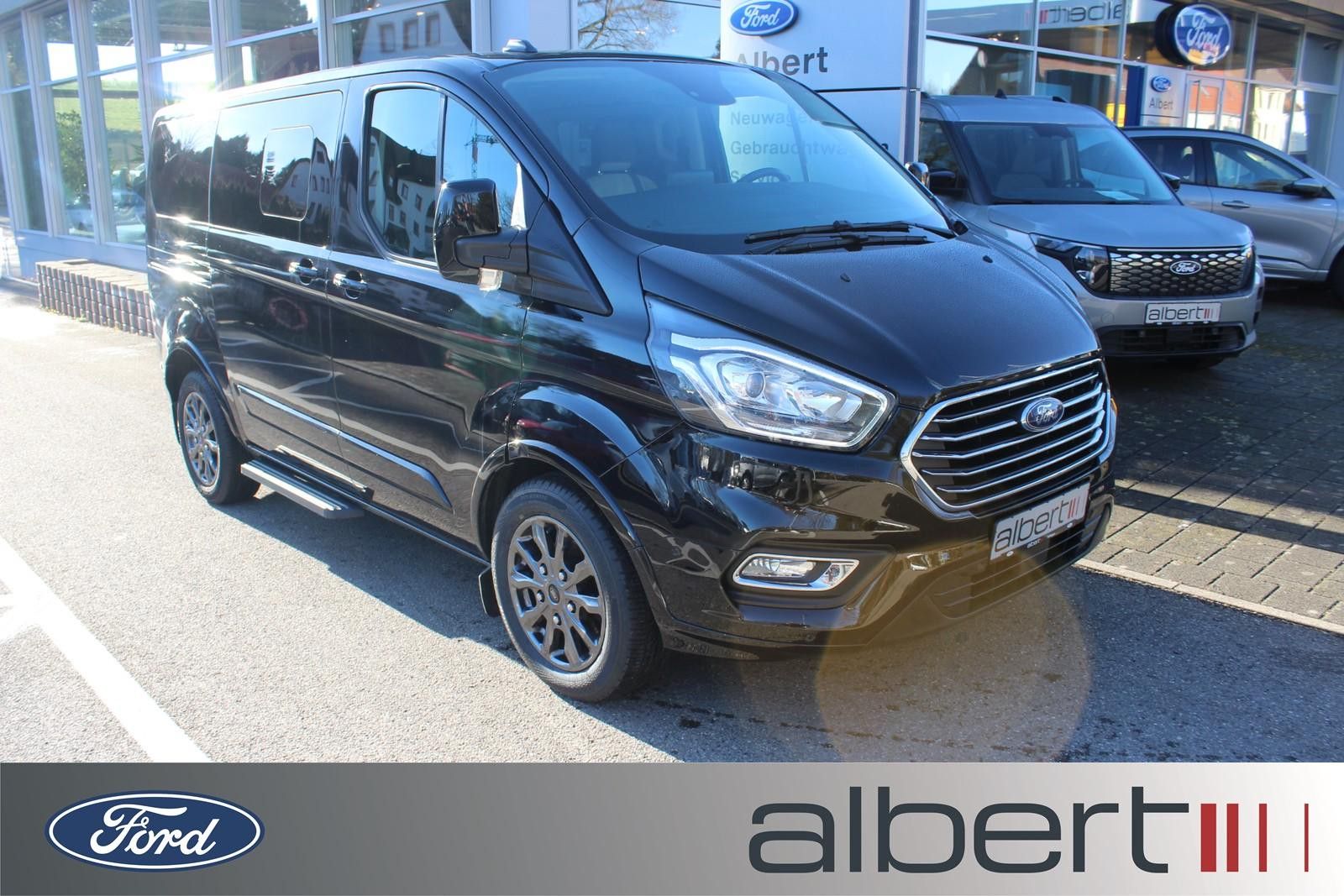 Ford Tourneo Custom Titanium L1 2.0l NAVI TWA AHK