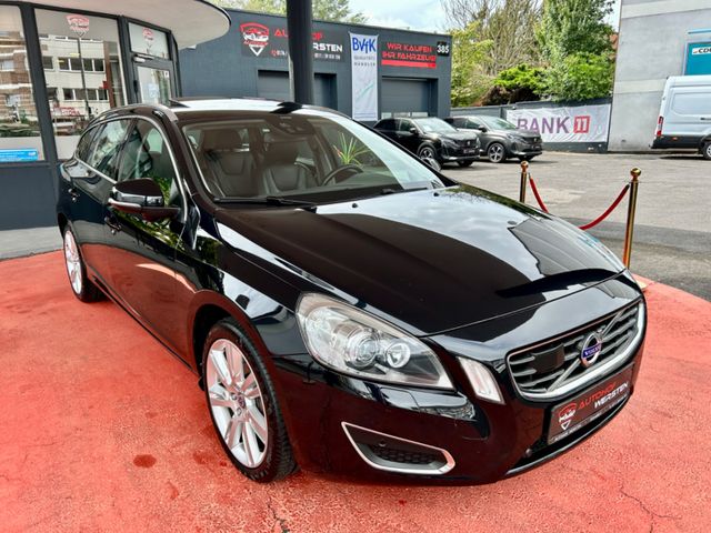 Volvo V60 Kombi Summum D5 GEARTRONI Aus 1. Hand