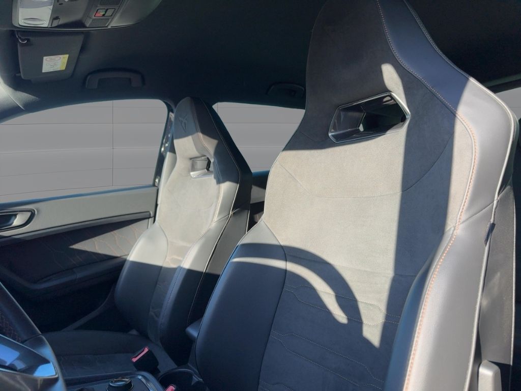 Fahrzeugabbildung CUPRA Ateca NAVI,19'', Sitzheizung,Totwinkel, ACC, Hec
