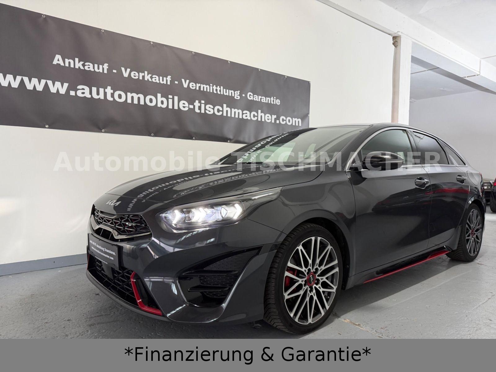 Kia pro cee'd / ProCeed