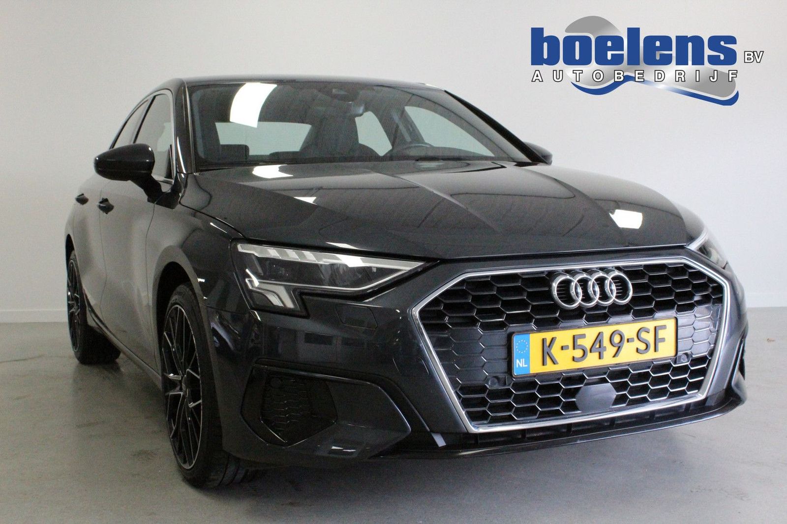 Audi A3 Limousine 30 TFSI Business edition | 18'LMV |