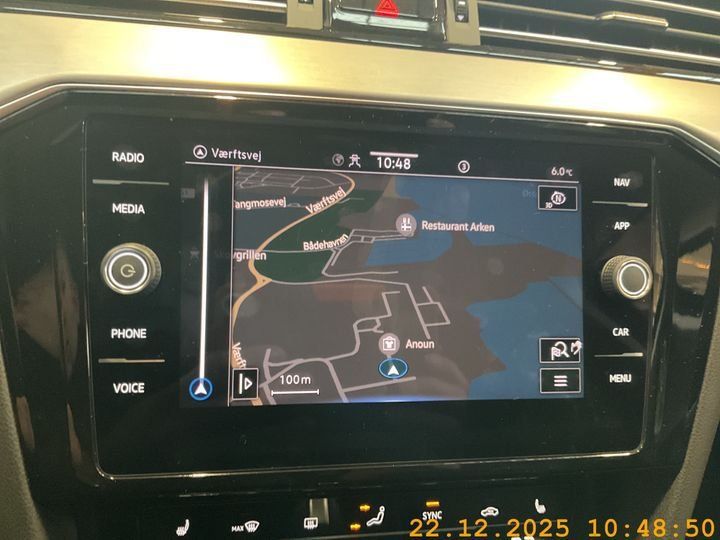 Fahrzeugabbildung Volkswagen Passat Variant Elegance TSI DSG *AHK*Navi*Cam*