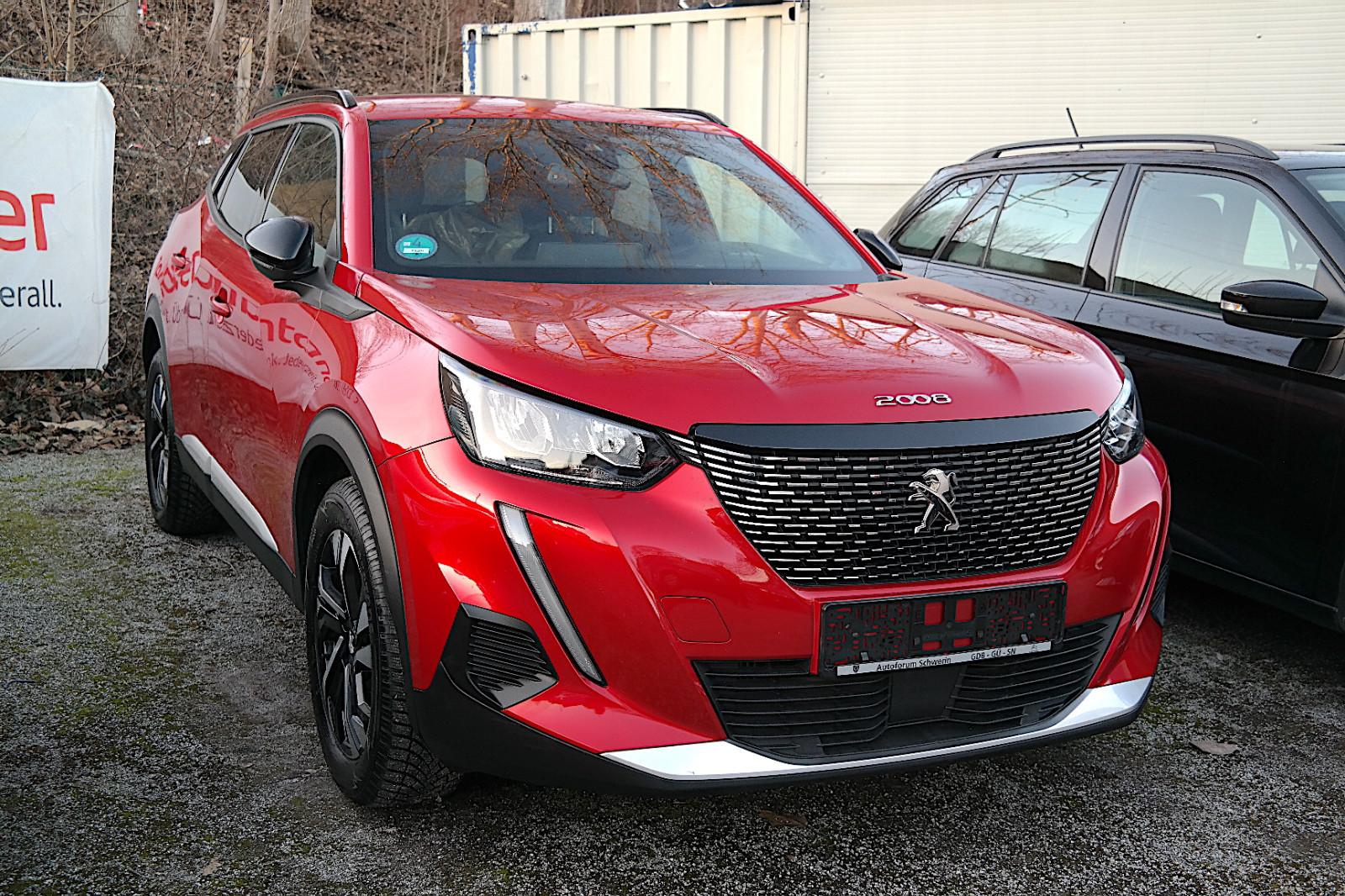 Peugeot 2008 Allure 1,2 Ltr.-96kw*Autom*LED*Navi*DAB+*