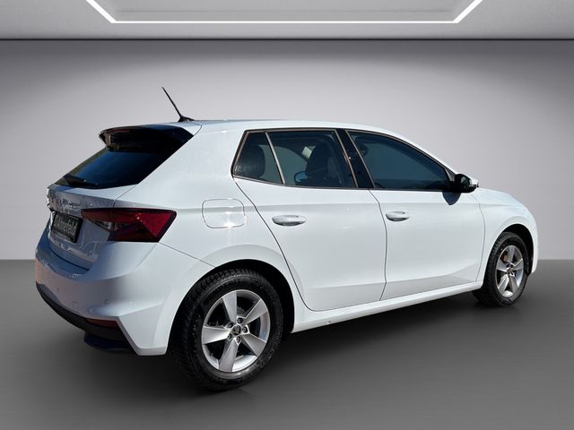 Fabia Essence