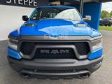 Dodge RAM 1500 REBEL 5,7V8 NIGHT ACC, Luftfed.360° AHK - Dodge in Augsburg