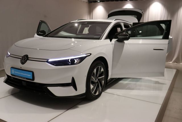 ID.7 Tourer Pro AHK Wärmepumpe EasyOpen IQ.LIGHT