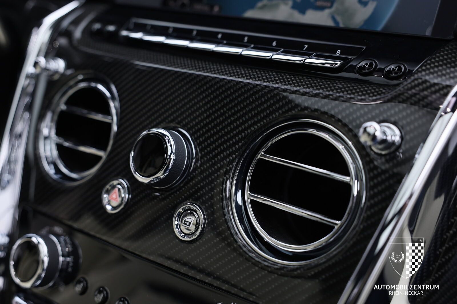 Rolls-Royce Cullinan - Bild 26