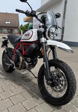 Ducati Scrambler 800 Desert Sled - Top Zustand  - Angebote