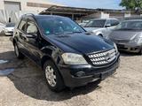 Mercedes-Benz ML 320 CDI - gebrauchte Mercedes-Benz ML 320 aus dem Jahr 2006