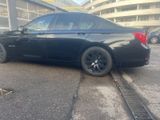 BMW 740d xDrive  - BMW 740: 740d Xdrive