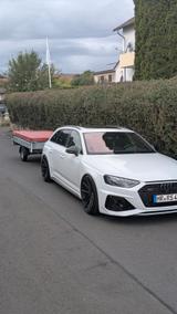 Audi RS4 2.9 TFSI tiptronic quattro Avant - - Audi RS4: Weiß