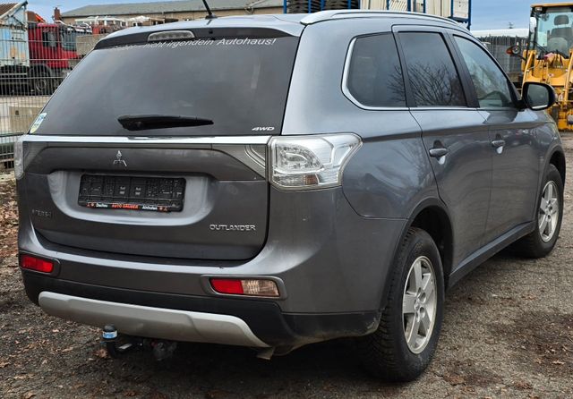 Mitsubishi Outlander 2.2 DI-D Top ClearTec 4WD ALLRAD!!!