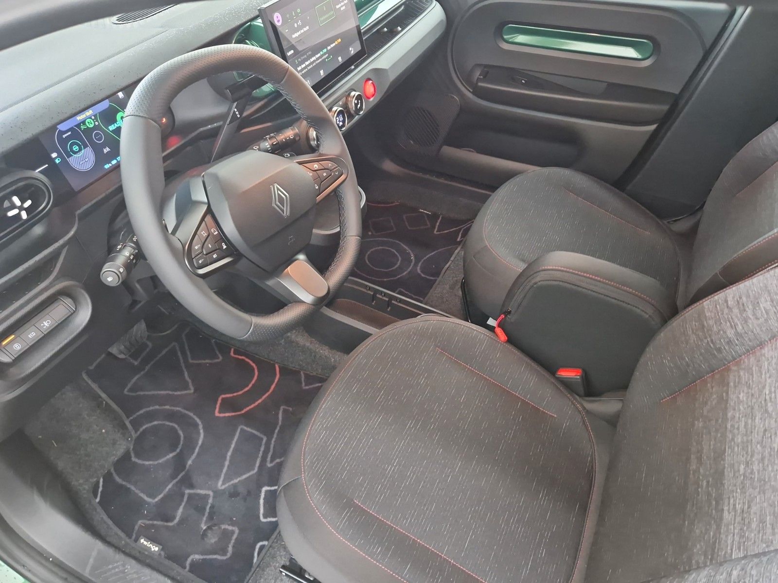 RENAULT Twingo E-TECH Techno 80 Urban Range 18-Zoll – Bild 32