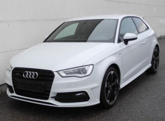 Audi A3 Sportback *Quattro* S-Line