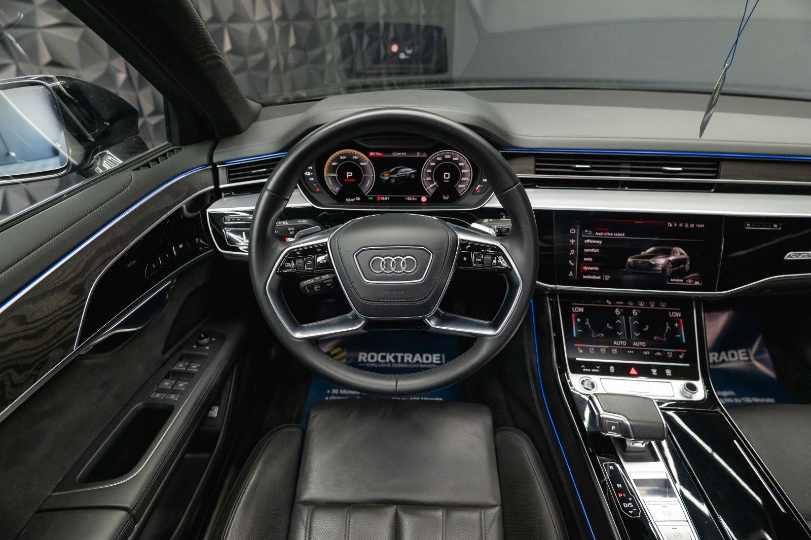 Fahrzeugabbildung Audi A8 60 TFSIe quattro S-Line *Dynamik*Pano*Massage