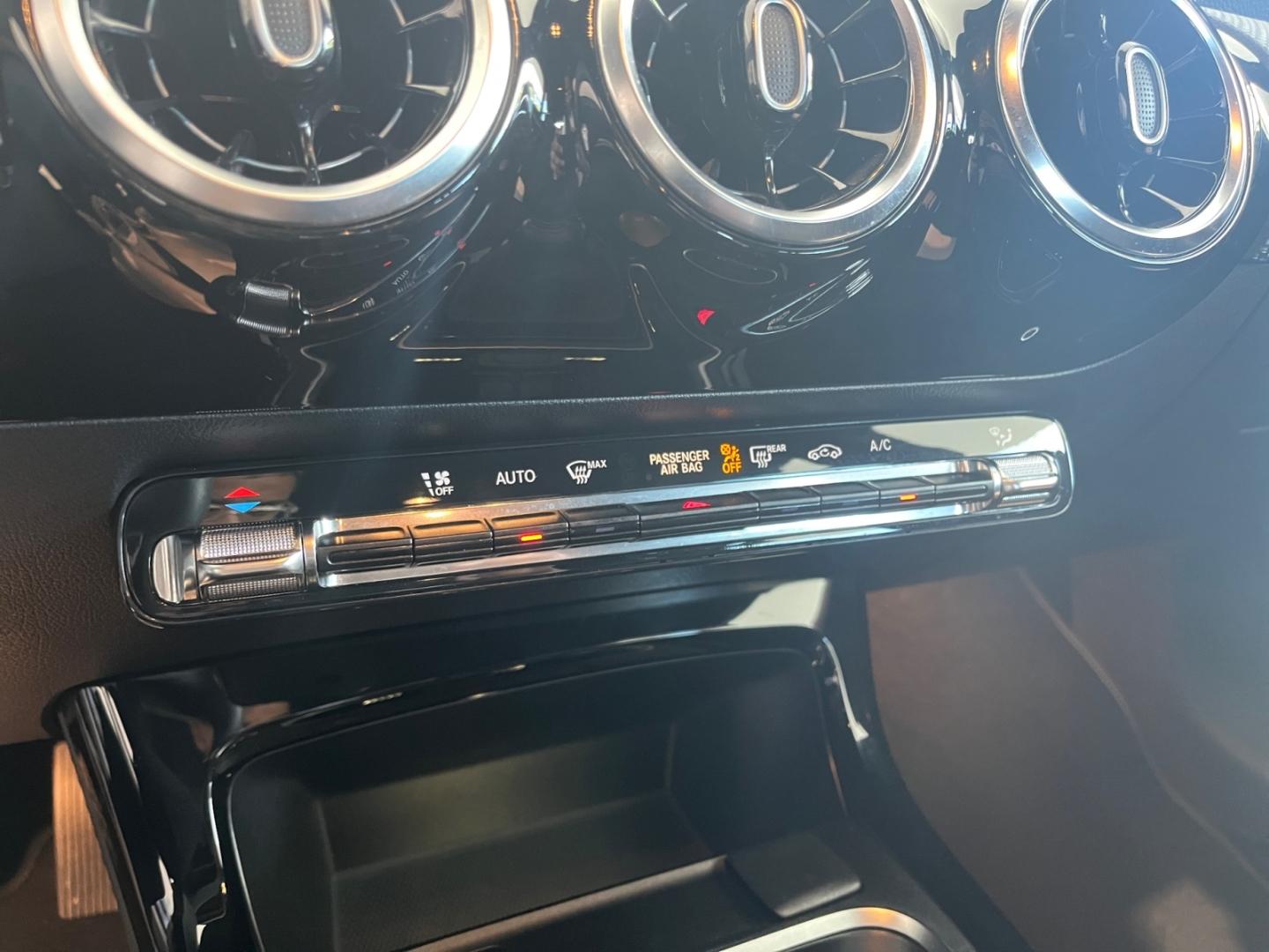 Mercedes-Benz CLA *AHK*Parktronic*Navi*CAM*, миниатюра 25