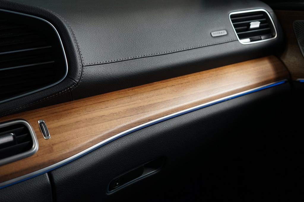 Mercedes-Benz GLS 400