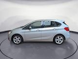 BMW 220i Active Tourer Advantage Sport-Aut. *PANO*NA - BMW 2er Reihe: Tourer Active
