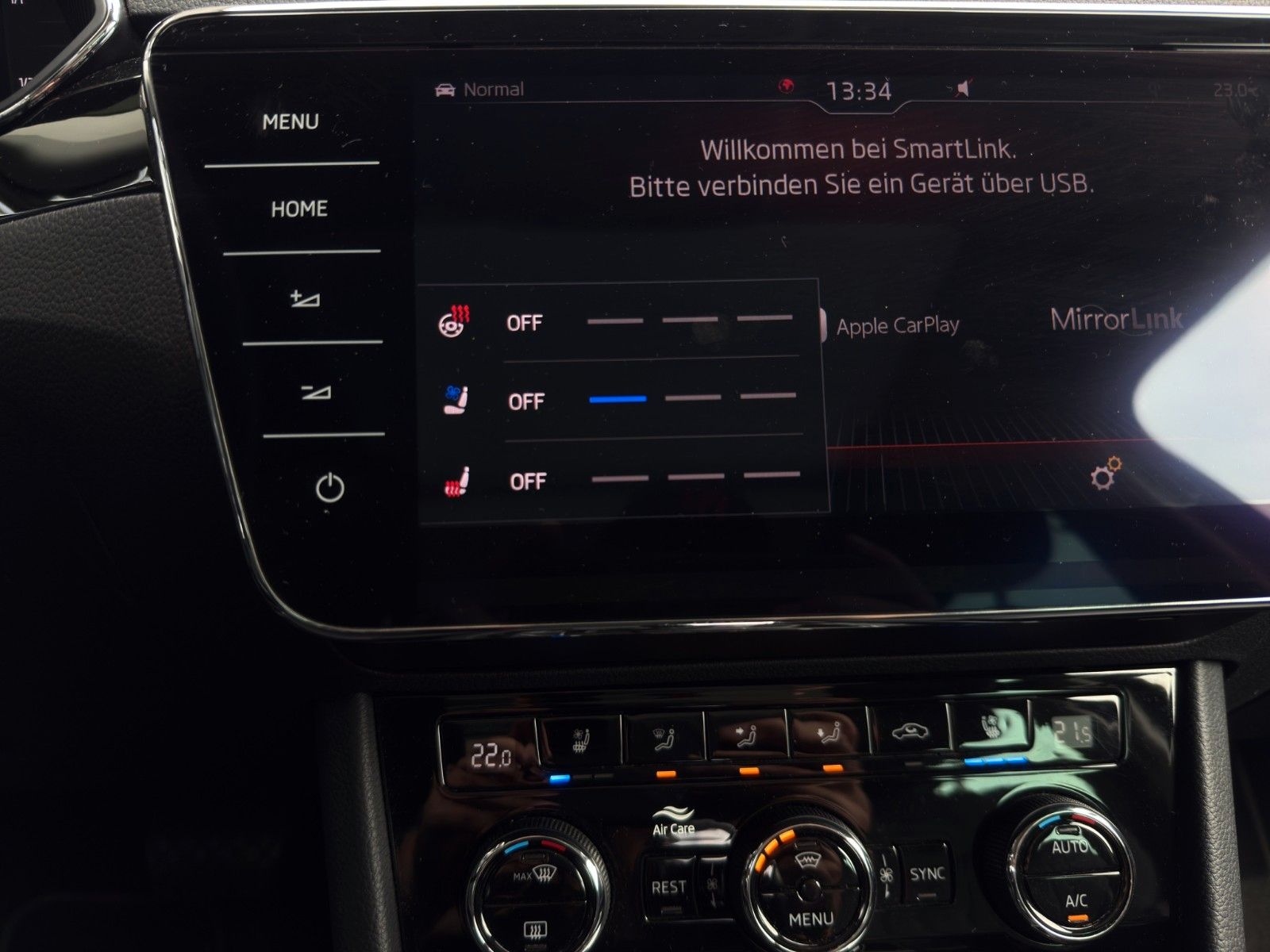 Fahrzeugabbildung SKODA Superb L&K 4x4*Pano*ACC*Kamera*Massage*Virt.Cock