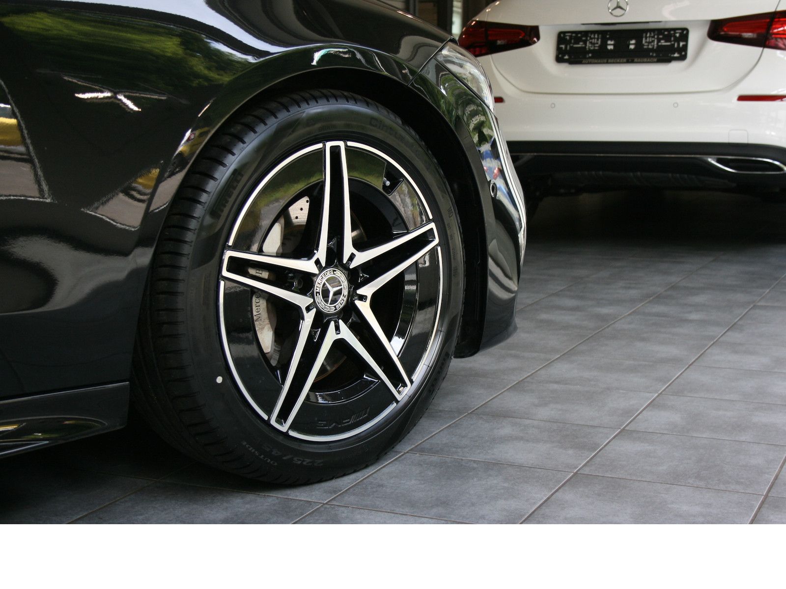 Fahrzeugabbildung Mercedes-Benz C 180 T AMG *Night*Memory*Pano-Dach*Totwinkel