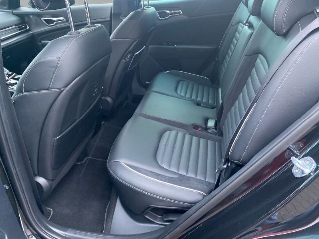 Fahrzeugabbildung Kia Sportage GT-LINE 4WD 1.6 T-GDI MILD-HYBRID *PANO