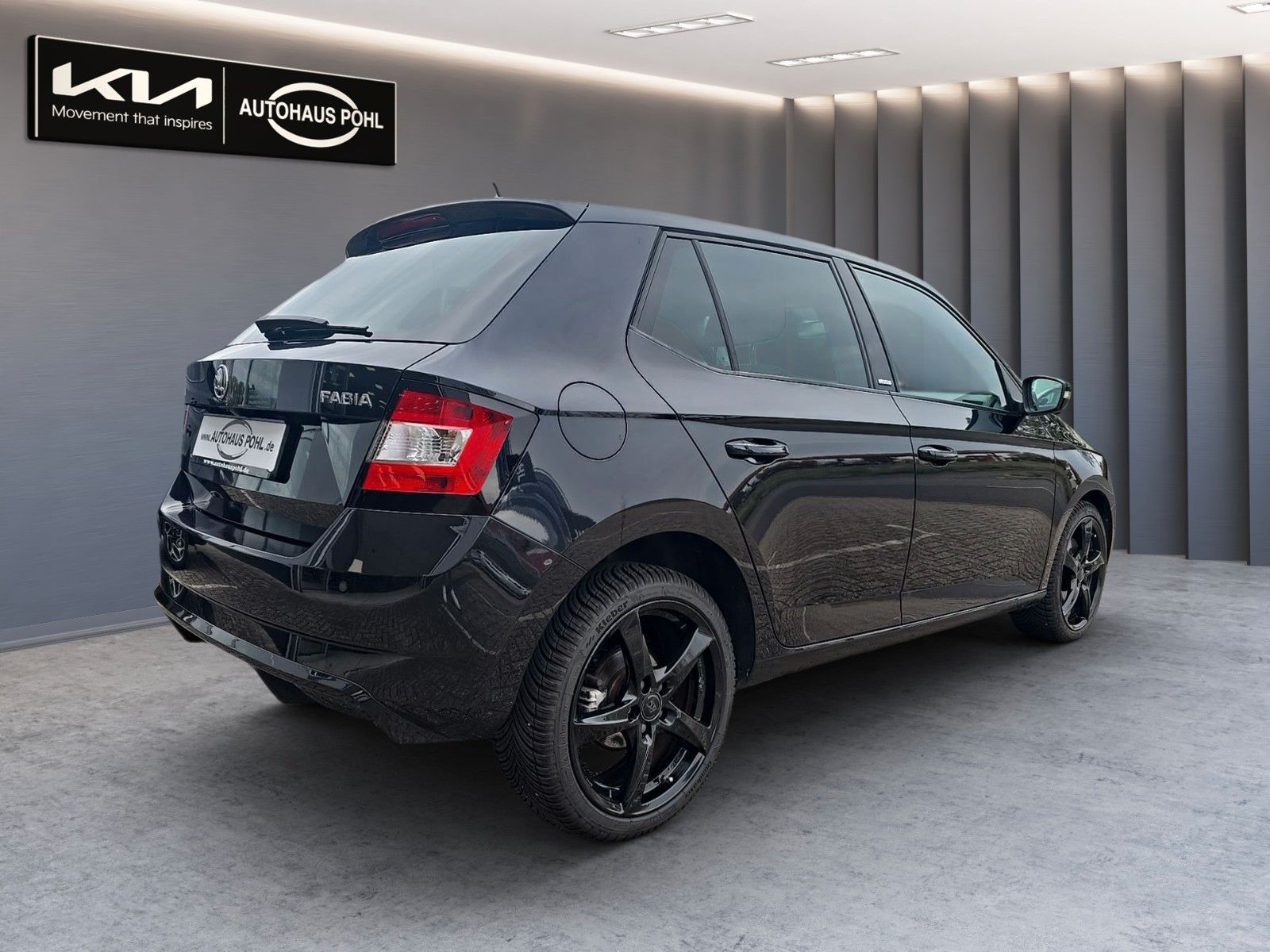 Fahrzeugabbildung SKODA Fabia 1.2 TSI DSG Joy Allwetter