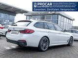 BMW 530e xDrive A M Sport HUD PANO ACC AHK RFK NAVI - BMW 530 Gebrauchtwagen in Freiburg
