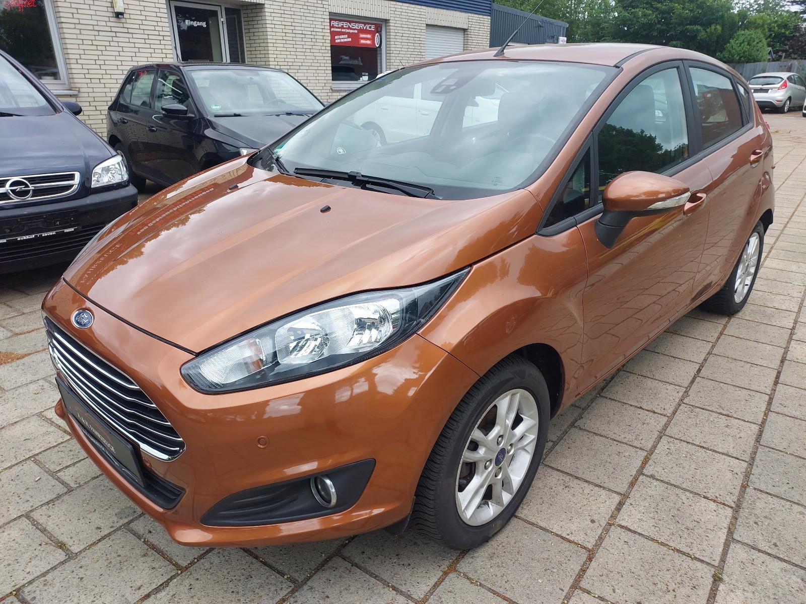 Ford Fiesta  Celebration Zahnriemen Neu, TÜV Neu
