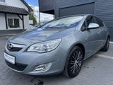Opel Astra J 1.6 Automatik Design Edition+1.Hand+Temp - Opel Astra mit Benzin-Antrieb: Limousine, Klimaanlage, H Edition